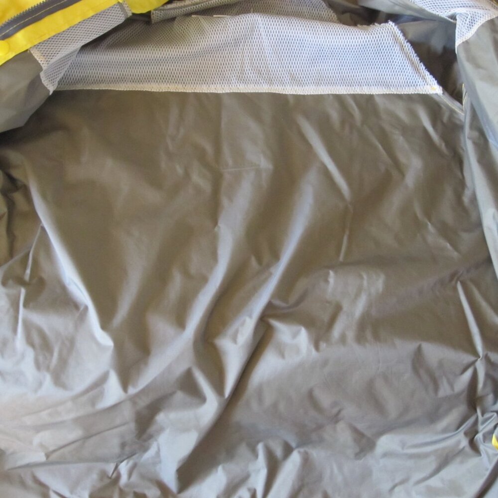 vintage L.L. Bean Yellow 100% PVC Raincoat, Style: 2463, Men's size Large - Picture 4 of 8